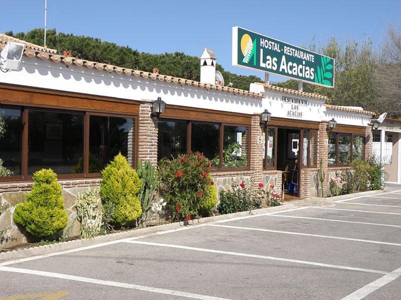 Hostal Las Acacias Los Canos De Meca Luaran gambar