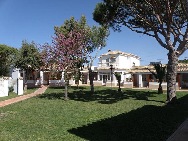 Hostal Las Acacias Los Canos De Meca Luaran gambar